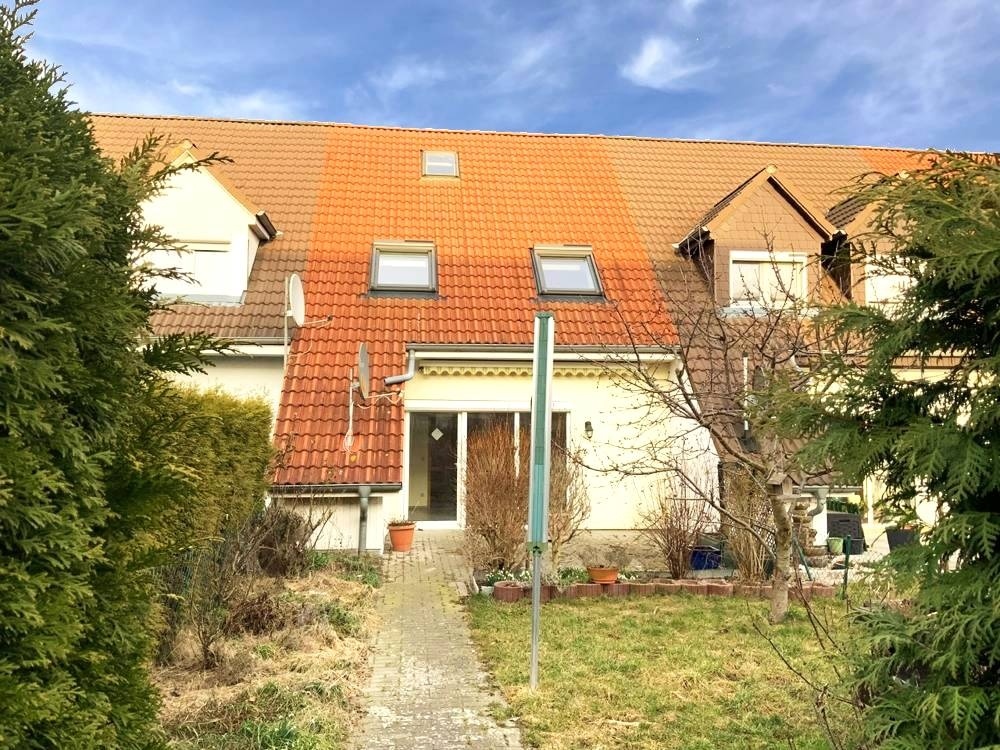 Hausansicht vom Garten