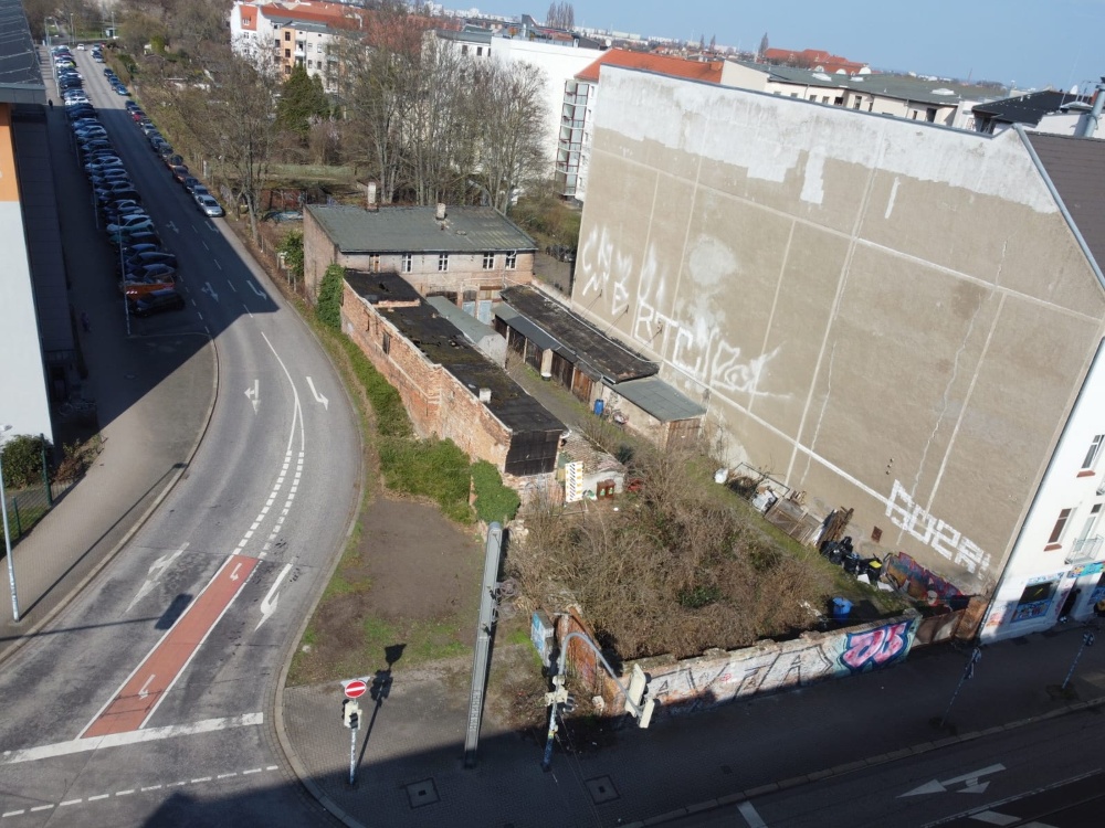 Vorderansicht Grundstück