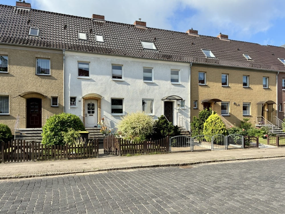 Hausansicht Straße