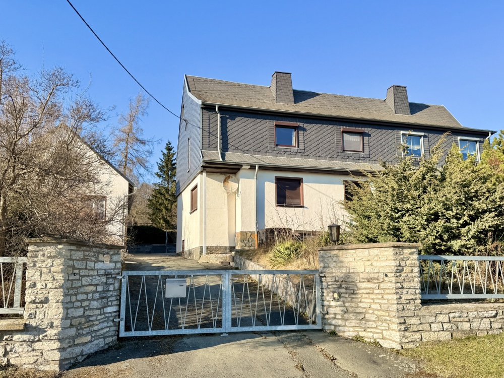 Straßenansicht