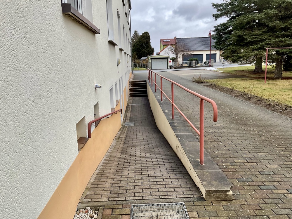 Zugang zum Fahrradkeller