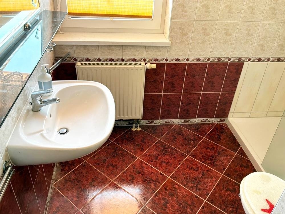 Badezimmer im Obergeschoss
