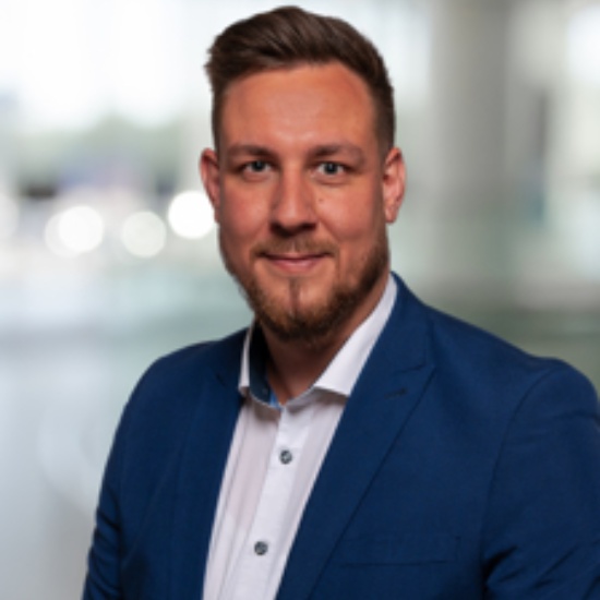 Ansprechpartner: René Leidenfrost