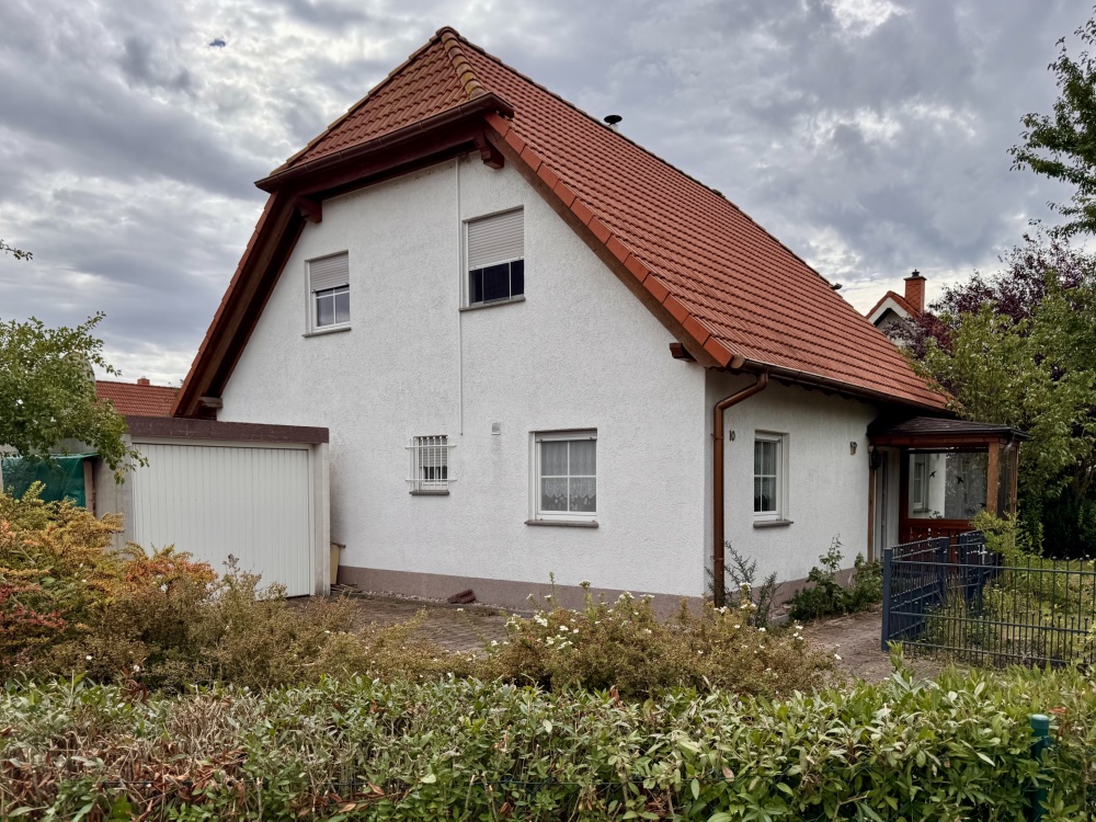 Straßenansicht