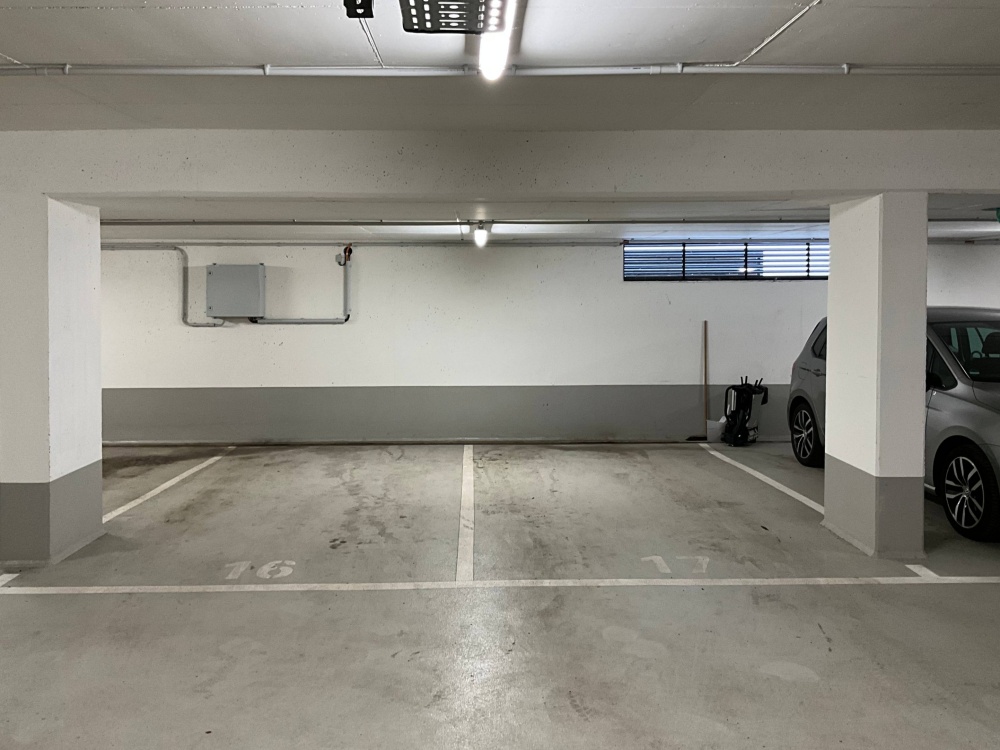 Stellplätze direkt beieinander