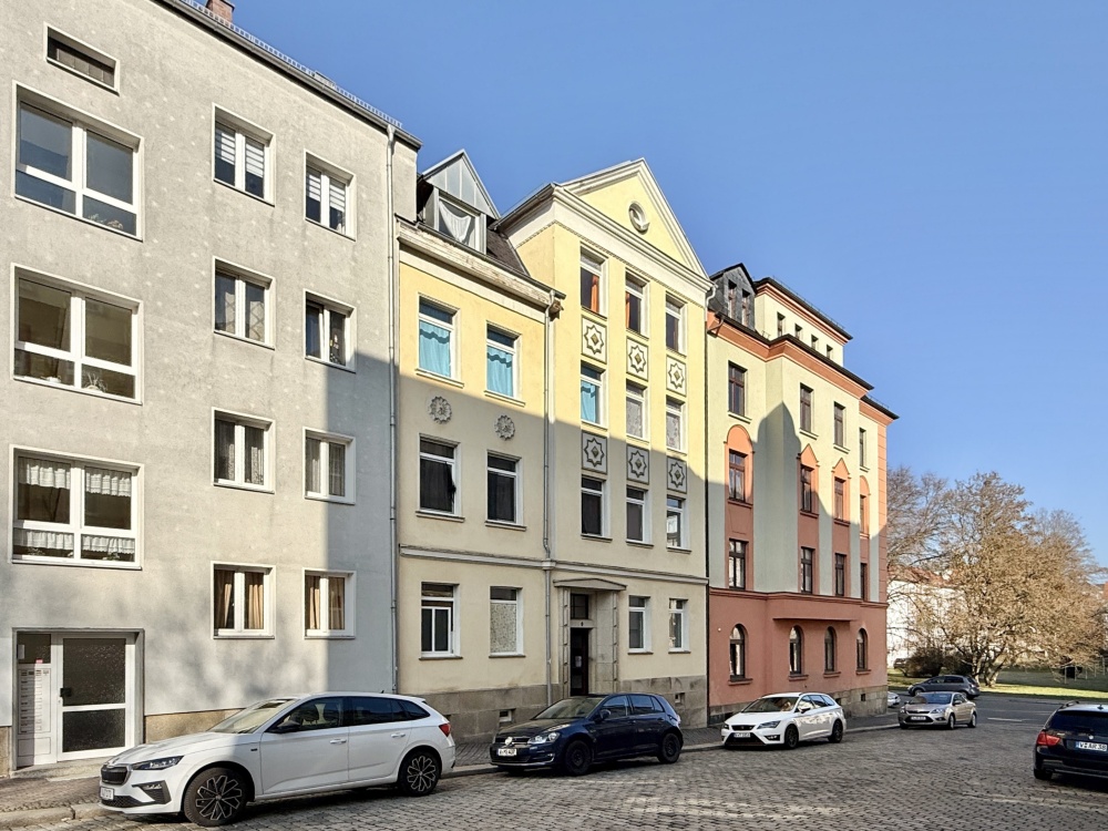 Straßenansicht
