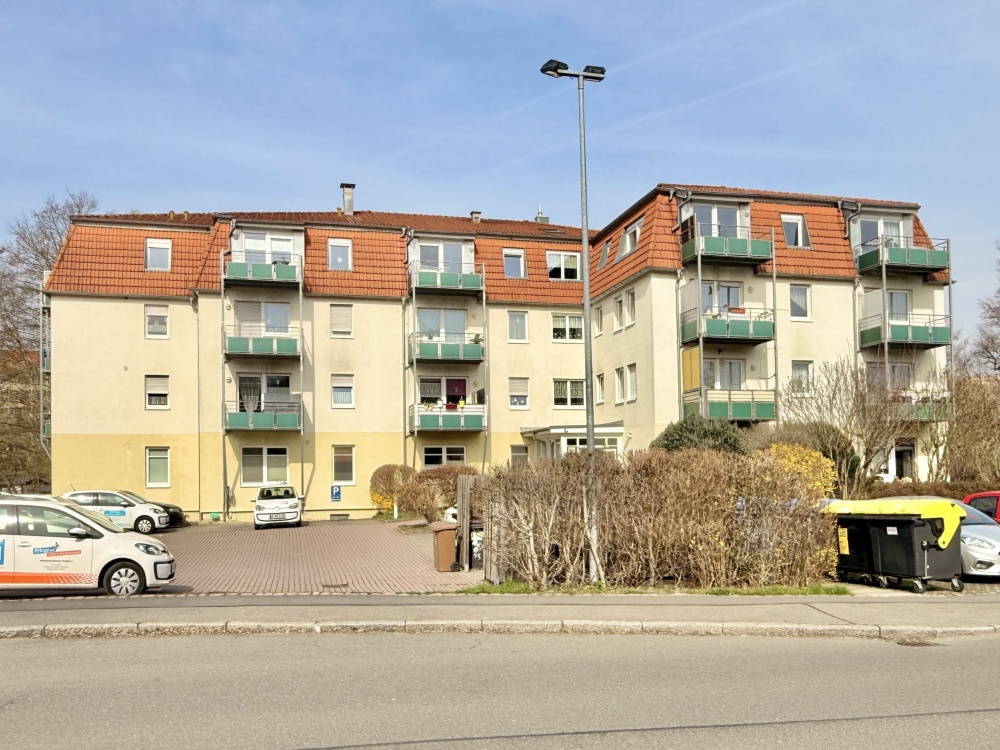 Straßenansicht