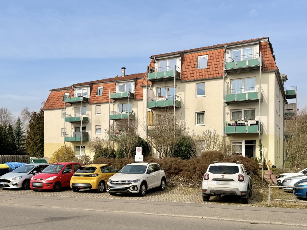Straßenansicht