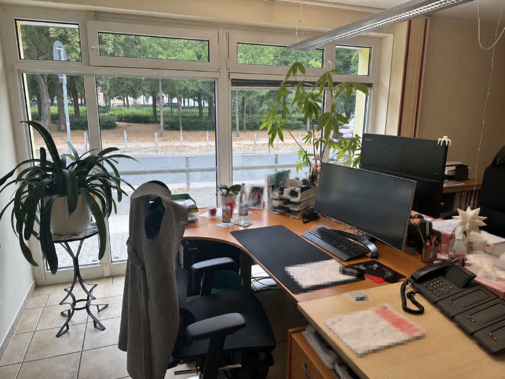 Gewerbeeinheit EG  