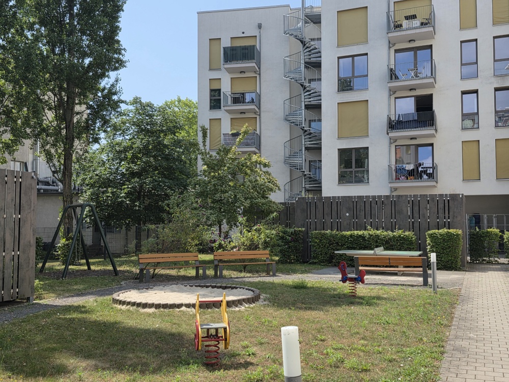 Spielplatz am Haus