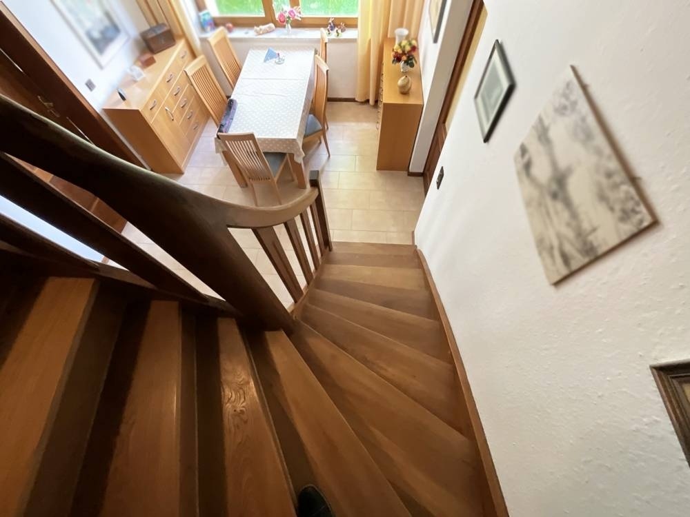 Aufgangstreppe ins Dachgeschoss
