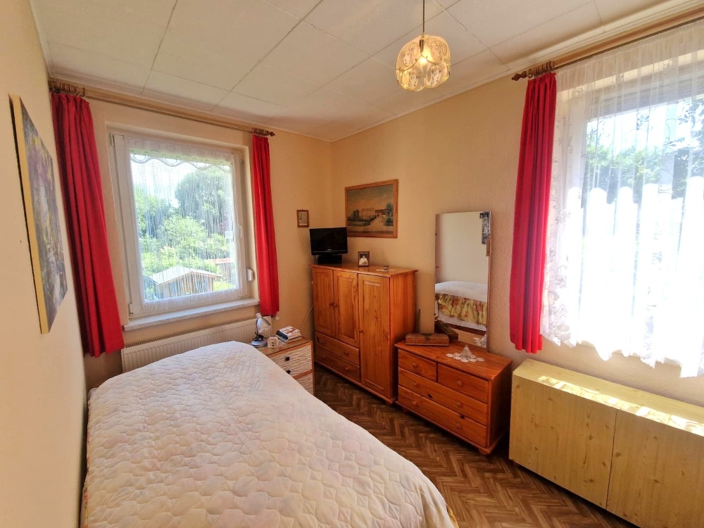 Zimmer hinter dem Durchgangszimmer