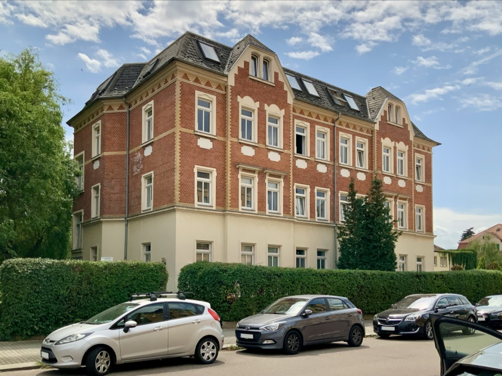 Straßenansicht