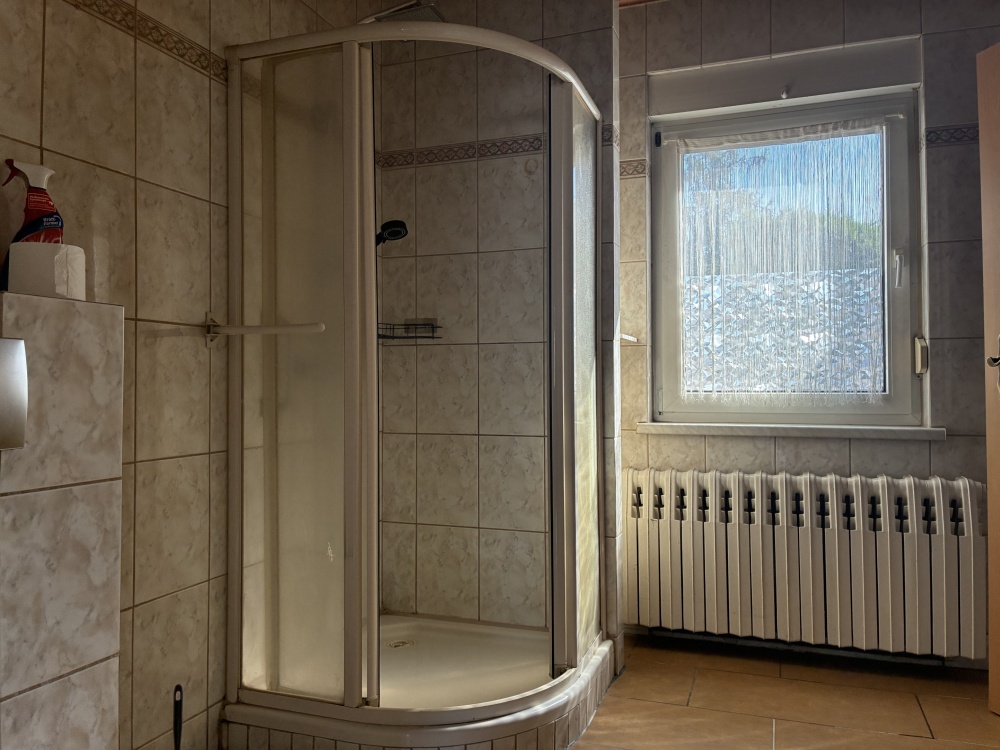 Duschbad EG