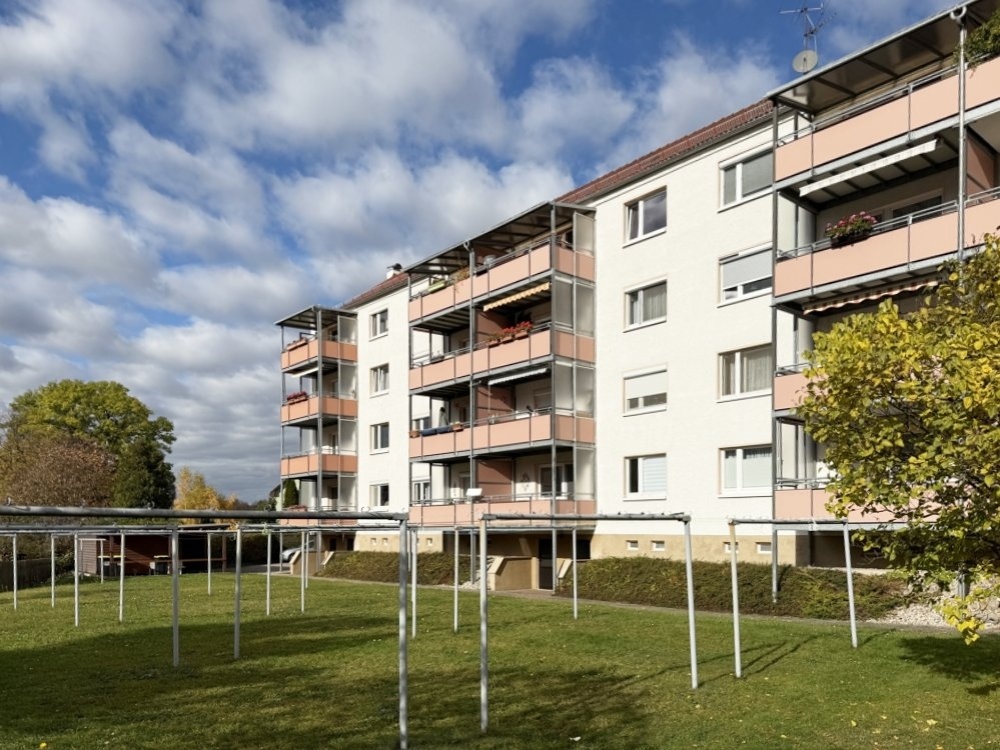 Rückseite mit Balkonen