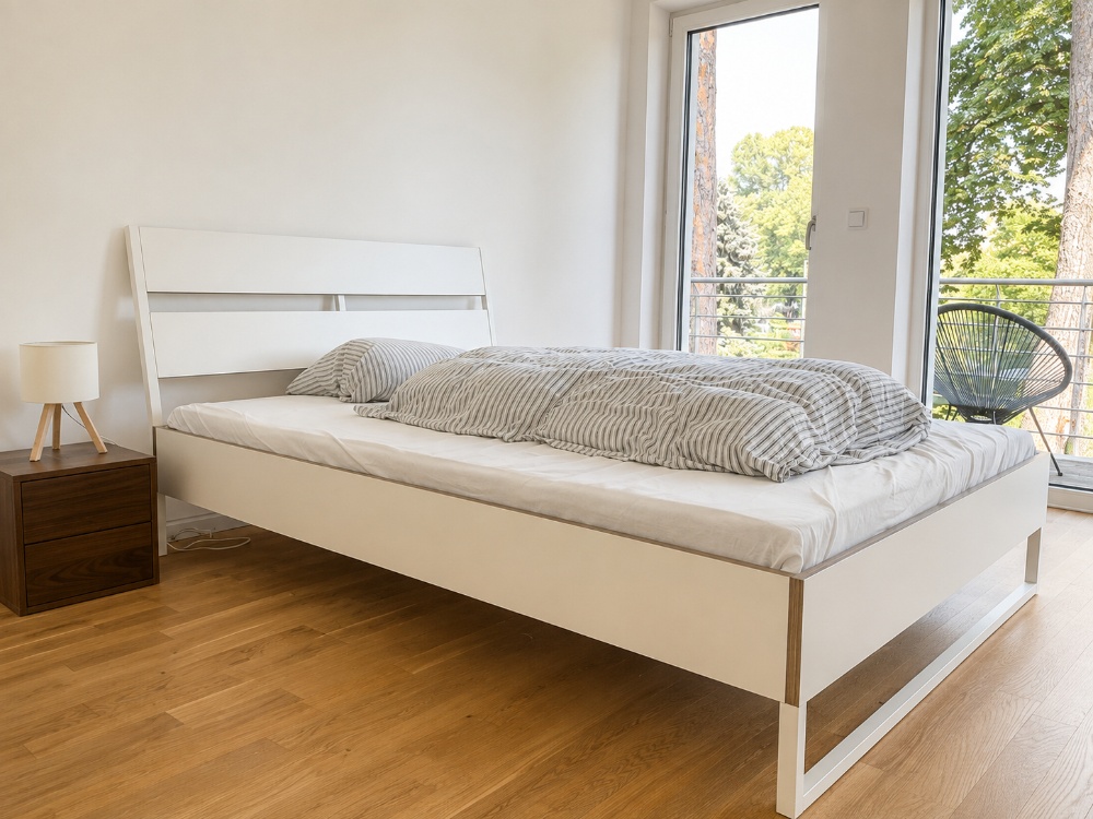 Kinderzimmer mit Balkon