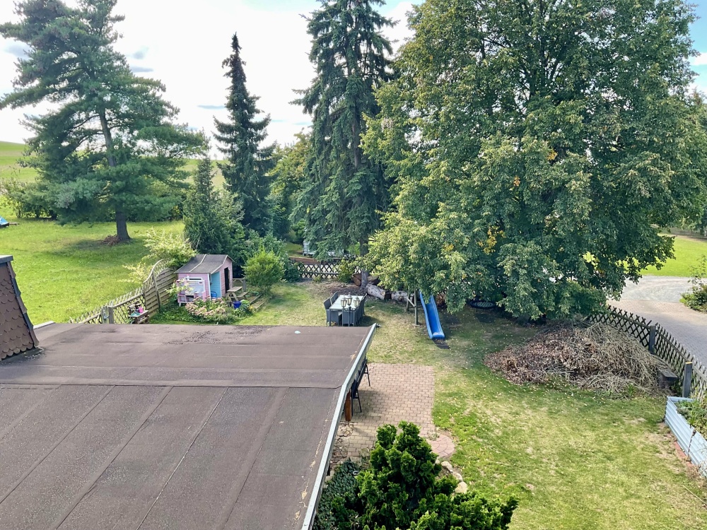 Blick vom Balkon (Dachgeschoss)