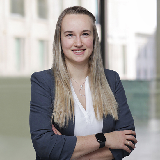 Ivette-Katrin Schrödter Finanzierungsberaterin